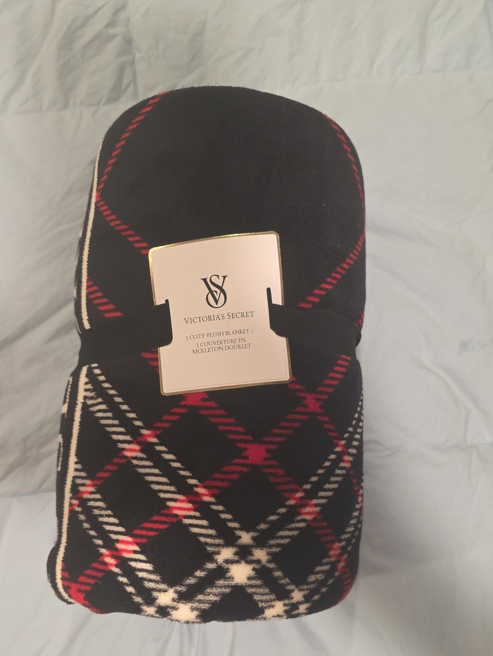 Victoria's Secret Black, Red & Cream Plaid Plush Throw Blanket
